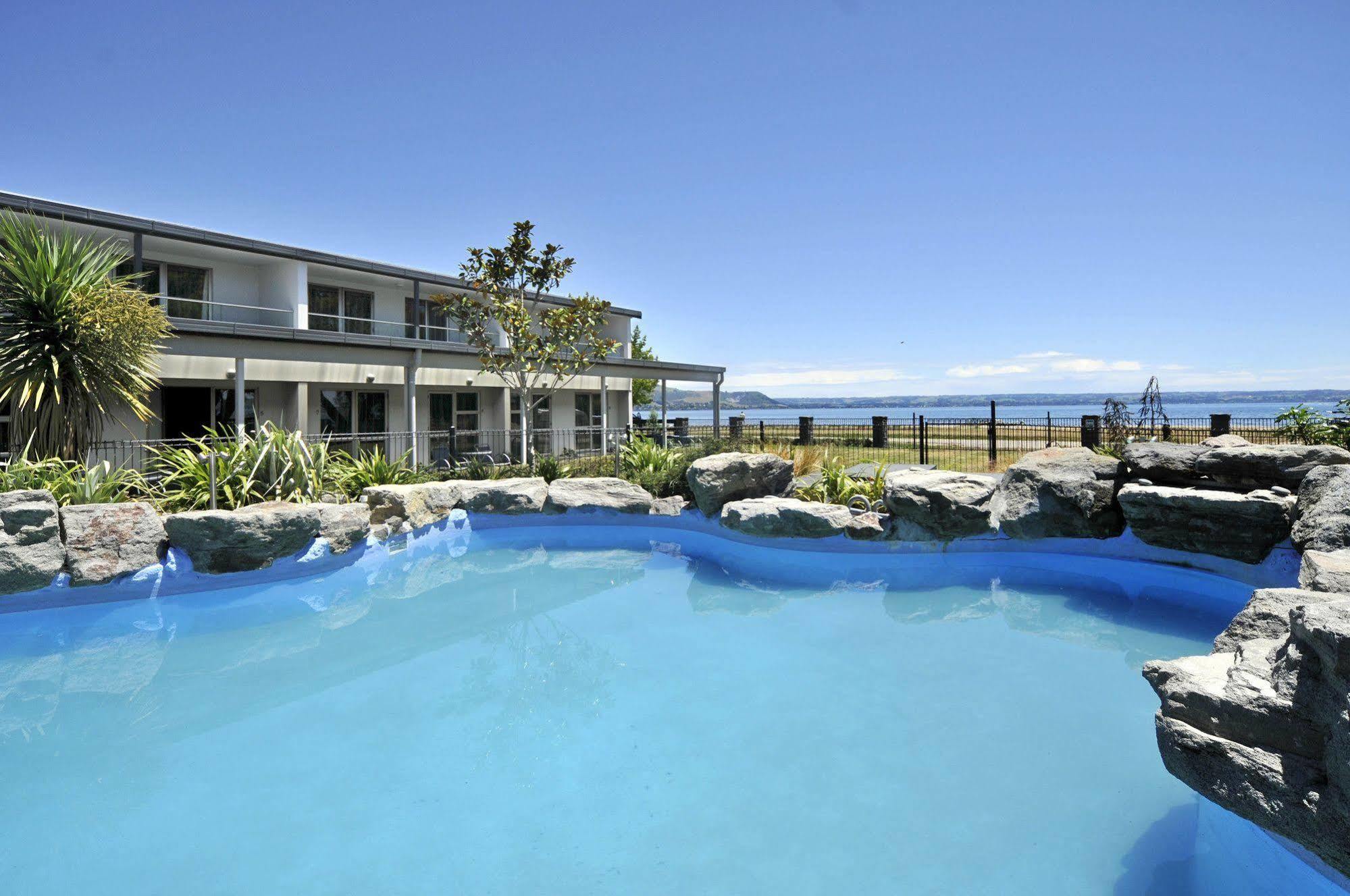 Wai Ora Lakeside 4*