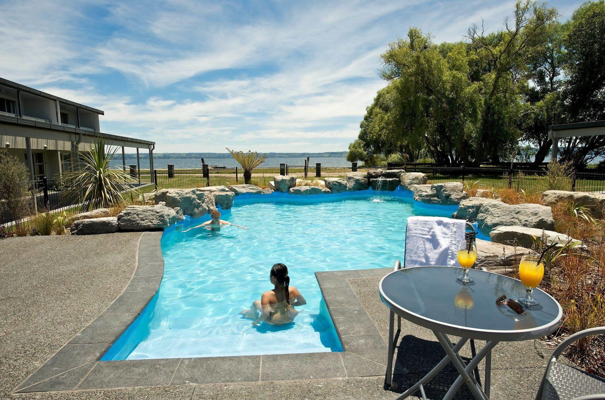 Wai Ora Lakeside Resort
